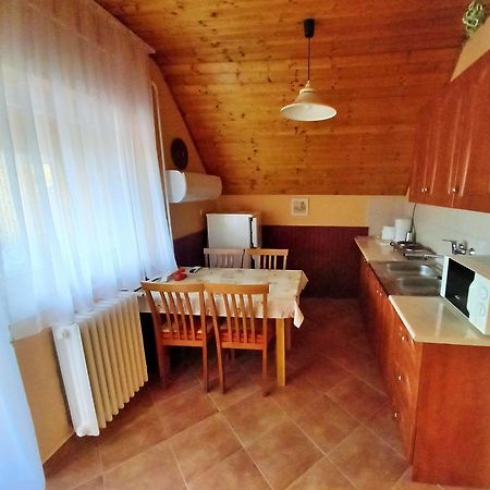Alfa Apartman 하르카니 외부 사진