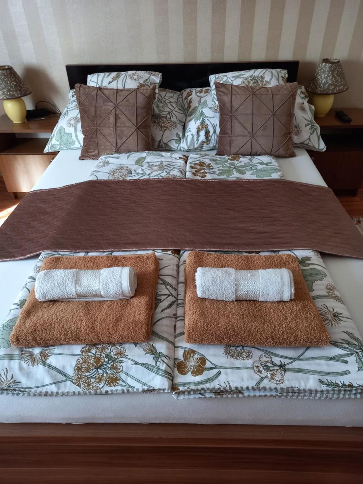 Alfa Apartman 하르카니 외부 사진